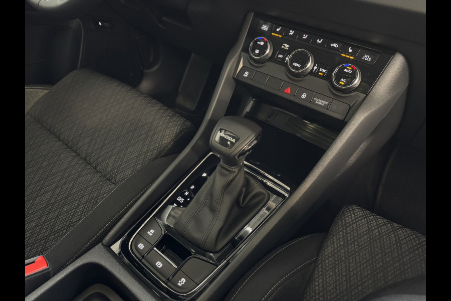 Škoda Karoq ✅3.719KM✅ 1.5 TSI 150 PK CARPLAY NAVI VIR.COCKPIT STOEL/STUUR VERW. ADAP.CRUISE ✅ Top Auto's 30 jaar VAG Specialist / Zowel PHEV / HEV / HYBRID als Type's Business / Edition / Sportline / Ultimate etc✅