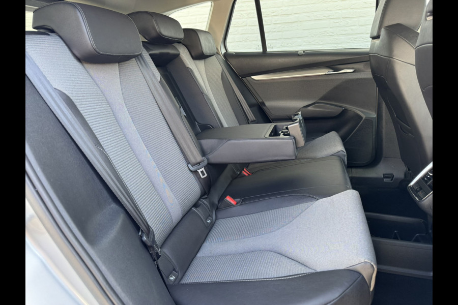 Škoda ENYAQ iV 80 Limited Edition Camera Carplay Navi Stoel en Stuurverwarming Climate Control achter