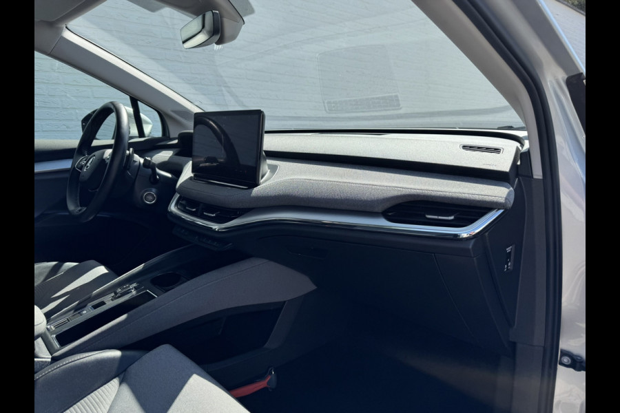 Škoda ENYAQ iV 80 Limited Edition Camera Carplay Navi Stoel en Stuurverwarming Climate Control achter