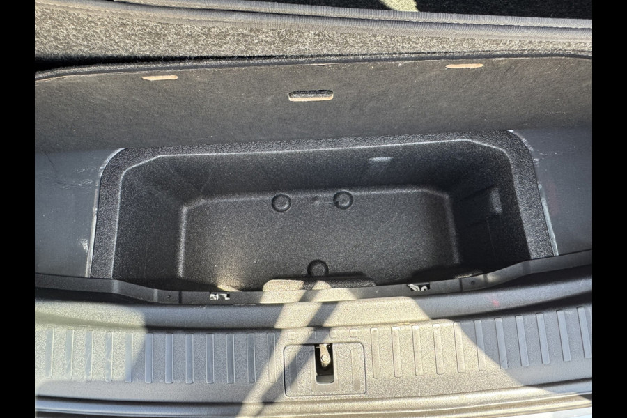 Škoda ENYAQ iV 80 Limited Edition Camera Carplay Navi Stoel en Stuurverwarming Climate Control achter