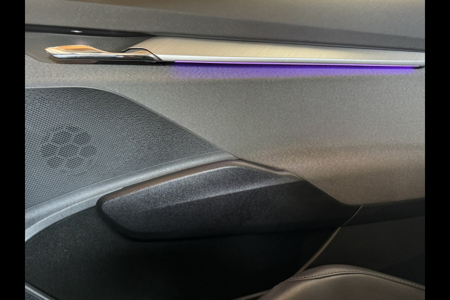 Škoda ENYAQ iV 80 Limited Edition Camera Carplay Navi Stoel en Stuurverwarming Climate Control achter