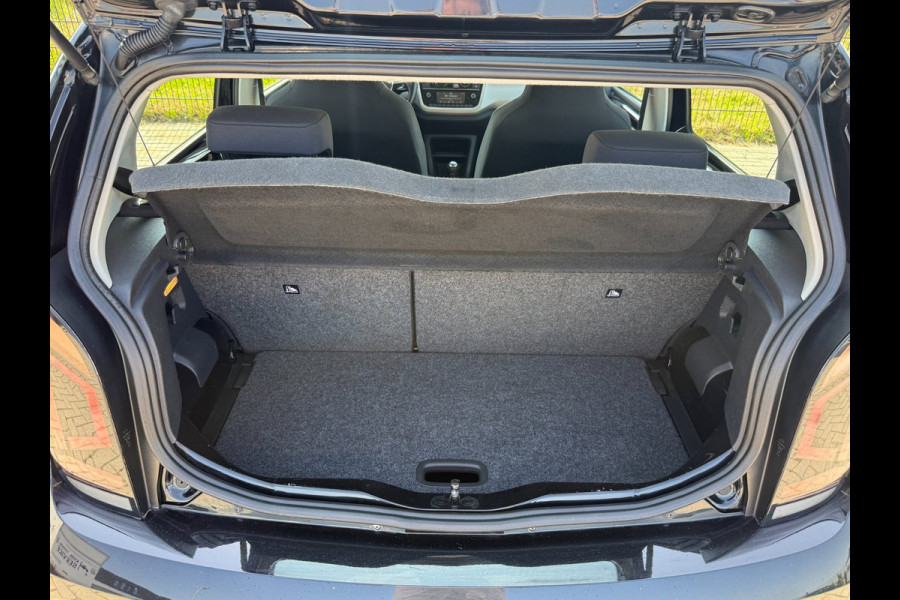Volkswagen up! 1.0 BMT high up!| Airco | PDC | 14' LMV| Start/Stop |