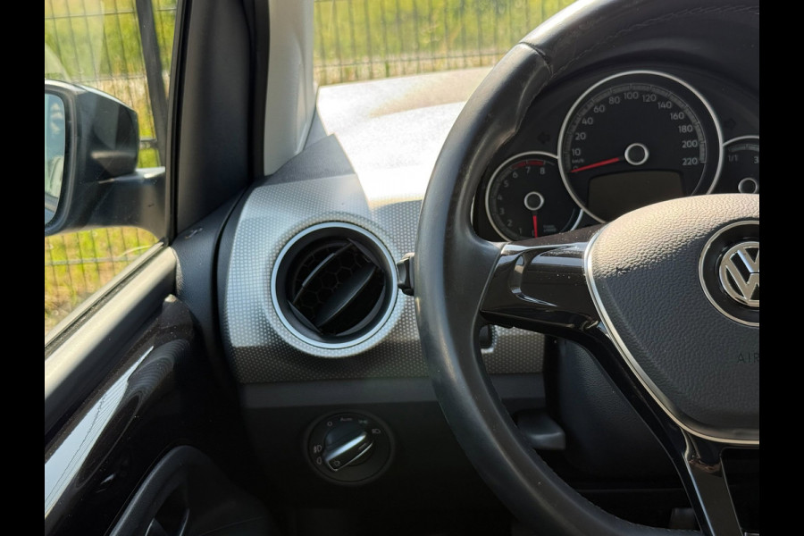 Volkswagen up! 1.0 BMT high up!| Airco | PDC | 14' LMV| Start/Stop |