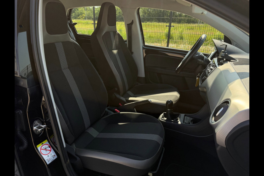 Volkswagen up! 1.0 BMT high up!| Airco | PDC | 14' LMV| Start/Stop |