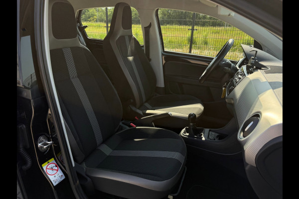 Volkswagen up! 1.0 BMT high up!| Airco | PDC | 14' LMV| Start/Stop |