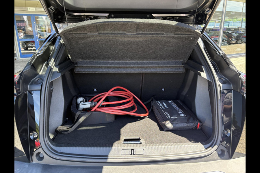 Peugeot e-2008 EV Allure Pack 50 kWh | Pack Drive | 3D Navigatie | Stoelverwarming | Adaptive Cruise |  SOH 91,8%