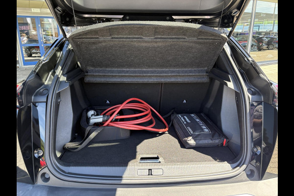 Peugeot e-2008 EV Allure Pack 50 kWh | Pack Drive | 3D Navigatie | Stoelverwarming | Adaptive Cruise |  SOH 91,8%