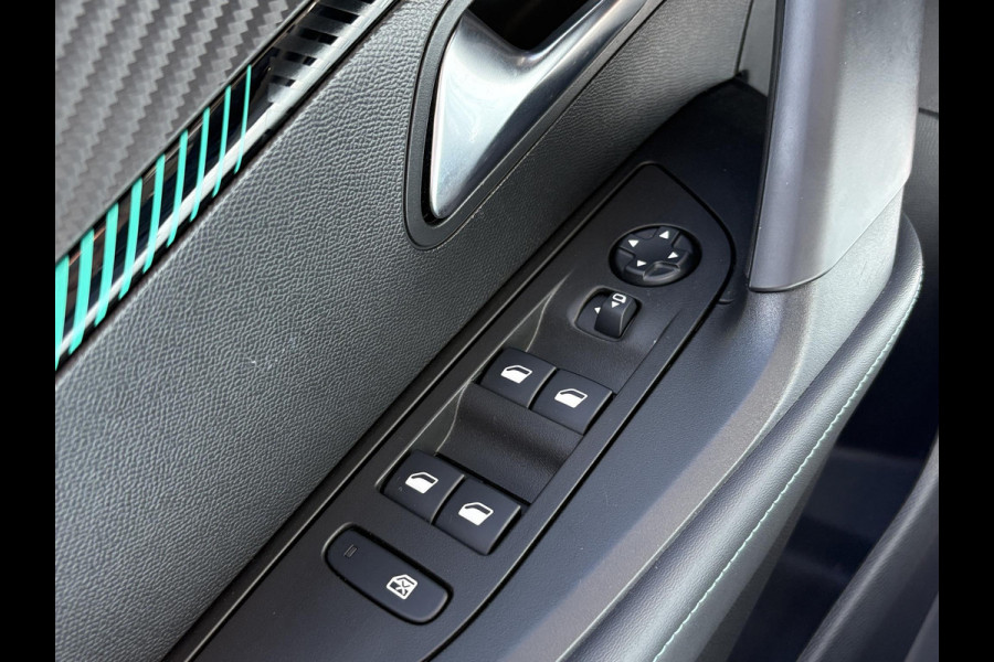 Peugeot e-2008 EV Allure Pack 50 kWh | Pack Drive | 3D Navigatie | Stoelverwarming | Adaptive Cruise |  SOH 91,8%