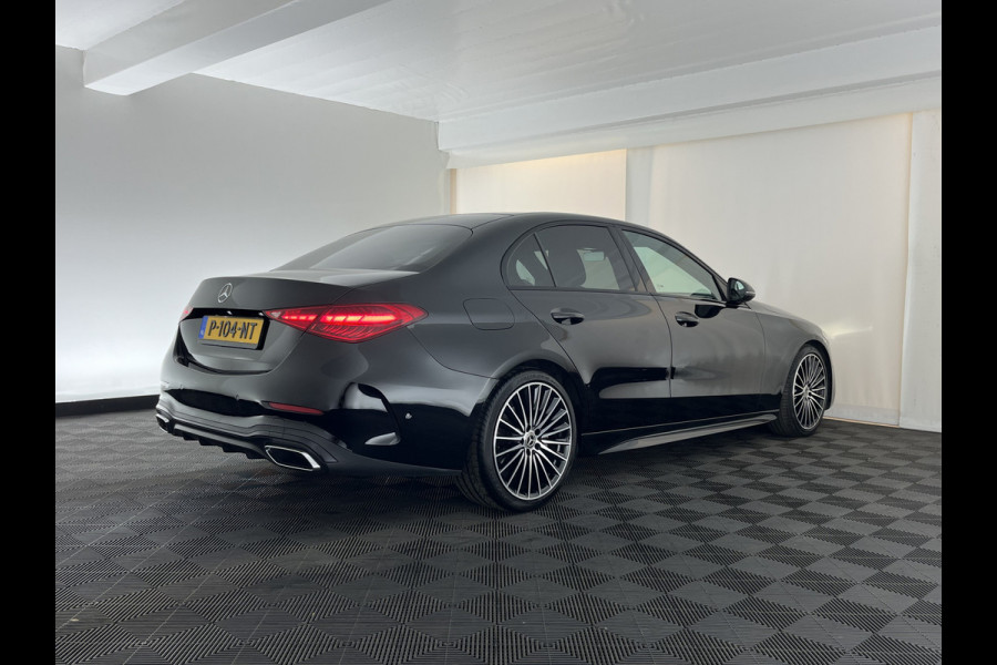 Mercedes-Benz C-Klasse 180 AMG Line (INCL.BTW) *LEATHER | FULL-LED | HEATED-SPORTSEATS | DIGI-COCKPIT | BLINDSPOT | CAMERA | DAB | AMBIENT-LIGHT | SHIFT-PADDLES | PRIVACY-GLASS | ECC | PDC | CRUISE | 19''ALU*