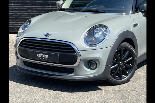MINI Hatchback Cooper 3 deurs / Airconditioning / Elektrisch Pakket / DAB / 16 Inch / Chrome Line
