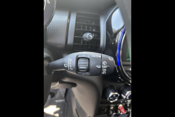 MINI Hatchback Cooper 3 deurs / Airconditioning / Elektrisch Pakket / DAB / 16 Inch / Chrome Line