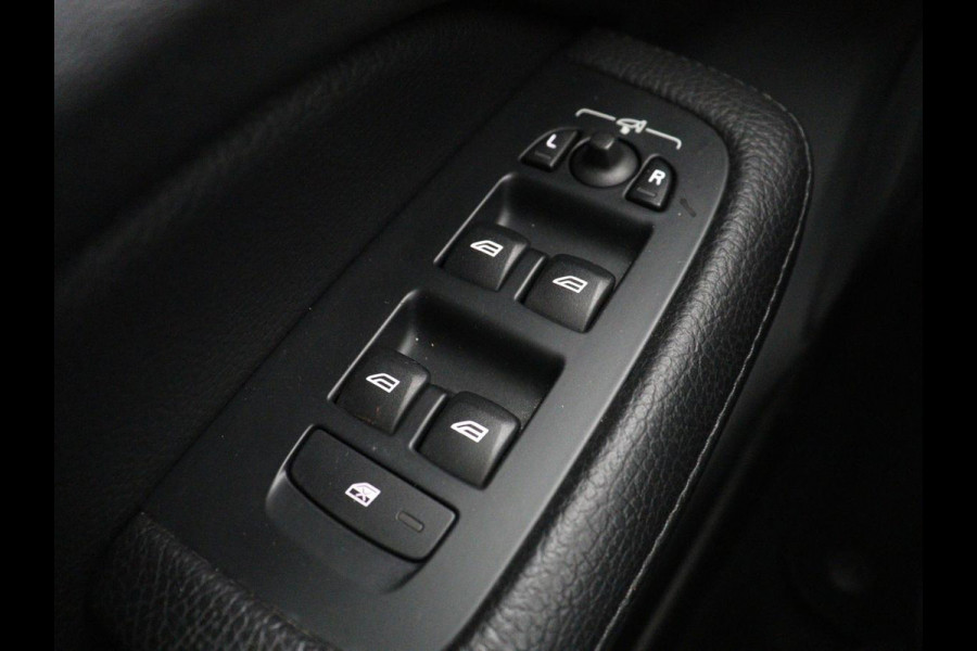 Volvo V60 2.0 T5 Inscription | Trekhaak | Leder | Stoel & Stuurverwarming | Navigatie | Carplay | Harman/Kardon | Full LED | Parkeerhulp | DAB | Memory | Climate control | Bluetooth | Cruise control