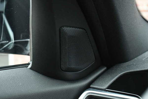 BMW 3-serie 320i M-Sport LCI-2 Pano ACC 360 HUD 19inch El-klep
