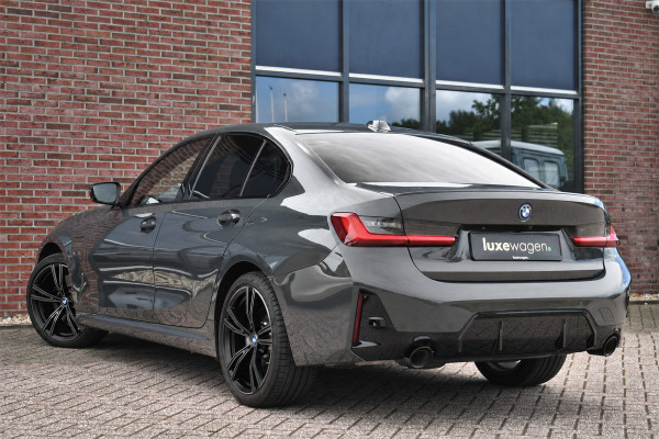 BMW 3-serie 320i M-Sport LCI-2 Pano ACC 360 HUD 19inch El-klep