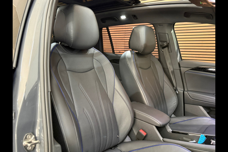 Volkswagen Tiguan 1.5 eHybrid R-Line 272 PK | Garantie tot 2030 | Dolphin Grey | IQ.Light HD | Leder | H/K Sound | Pano | Trekhaak