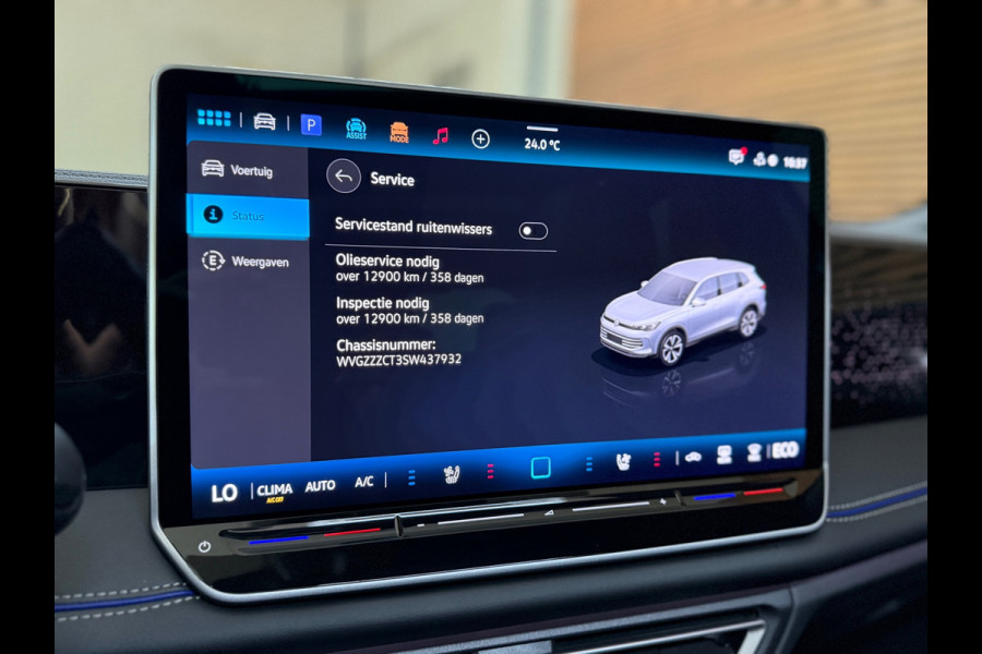Volkswagen Tiguan 1.5 eHybrid R-Line 272 PK | Garantie tot 2030 | Dolphin Grey | IQ.Light HD | Leder | H/K Sound | Pano | Trekhaak