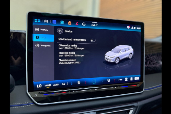 Volkswagen Tiguan 1.5 eHybrid R-Line 272 PK | Garantie tot 2030 | Dolphin Grey | IQ.Light HD | Leder | H/K Sound | Pano | Trekhaak