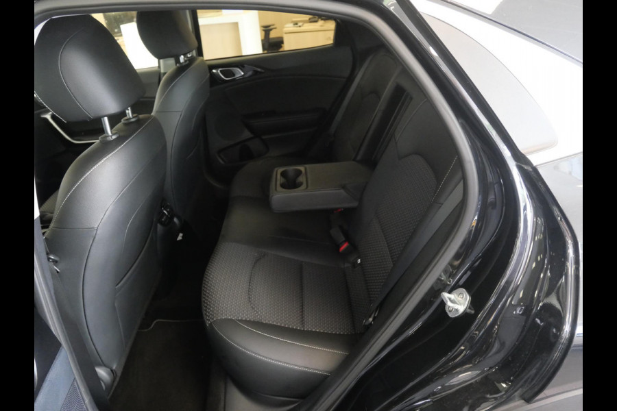 Kia Xceed 1.0 T-GDi DynamicPlusLine | Stoel/Stuur verwarming | Navi | Clima | Carplay |