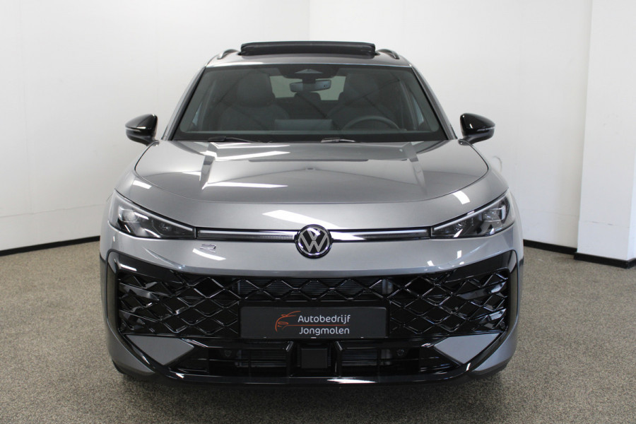 Volkswagen T-Roc 1.5 eTsi R-Line First Edition