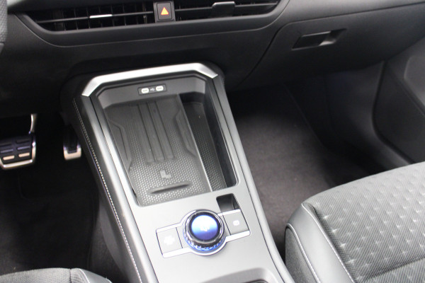 Volkswagen T-Roc 1.5 eTsi R-Line First Edition
