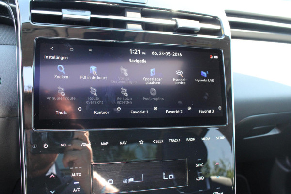Hyundai Tucson 1.6 T-GDI PHEV Premium Sky 4WD 265pk | Trekhaak | Panoramadak | Stoelverwarming/Koeling | Adaptive cruise control