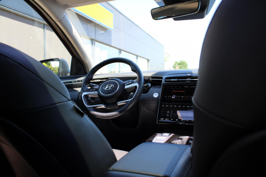 Hyundai Tucson 1.6 T-GDI PHEV Premium Sky 4WD 265pk | Trekhaak | Panoramadak | Stoelverwarming/Koeling | Adaptive cruise control