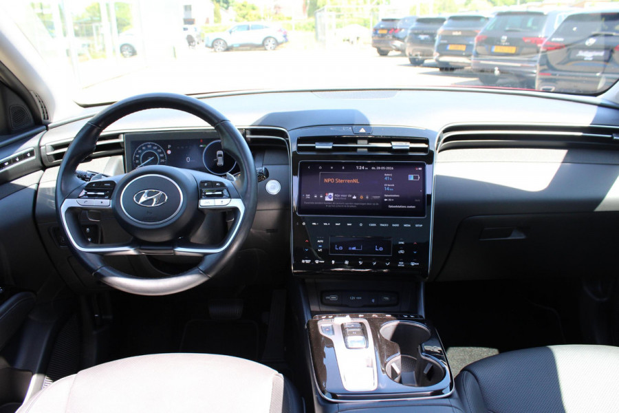 Hyundai Tucson 1.6 T-GDI PHEV Premium Sky 4WD 265pk | Trekhaak | Panoramadak | Stoelverwarming/Koeling | Adaptive cruise control