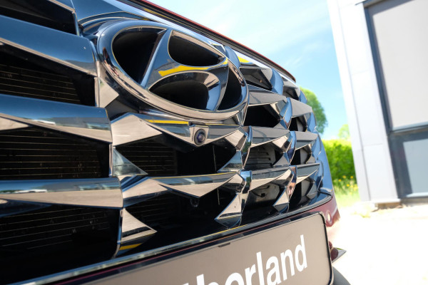 Hyundai Tucson 1.6 T-GDI PHEV Premium Sky 4WD 265pk | Trekhaak | Panoramadak | Stoelverwarming/Koeling | Adaptive cruise control