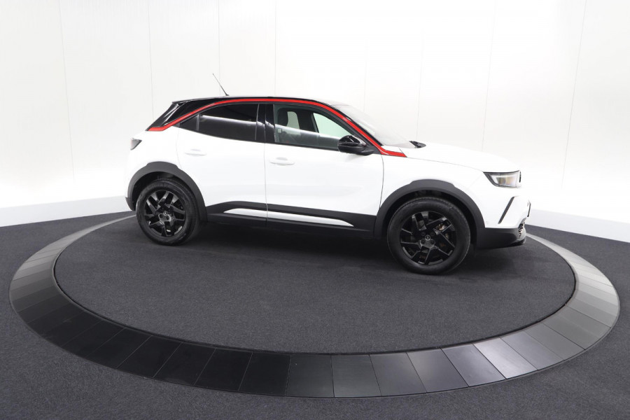 Opel Mokka Electric Level 4 50 kWh | SOH 97,5% | Adaptieve Cruise Control | Camera | Apple Carplay | Dodehoekdetectie