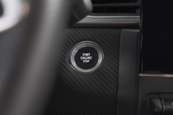 Renault Captur TCe 140 EDC R.S. Line | COMPLEET! | 360 Camera | Adaptieve Cruise Control | 9.3 Inch Groot Scherm