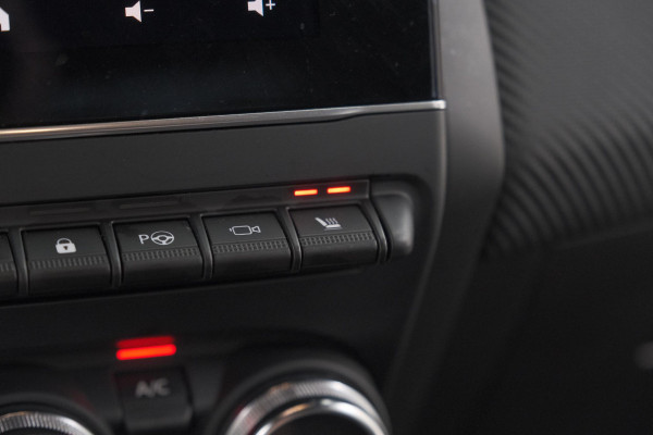 Renault Captur TCe 140 EDC R.S. Line | COMPLEET! | 360 Camera | Adaptieve Cruise Control | 9.3 Inch Groot Scherm