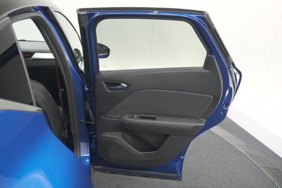 Renault Captur TCe 140 EDC R.S. Line | COMPLEET! | 360 Camera | Adaptieve Cruise Control | 9.3 Inch Groot Scherm