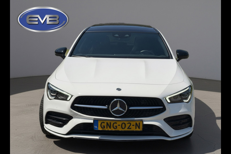 Mercedes-Benz CLA-Klasse Shooting Brake 250 e Premium Plus AMG styling Night edition, panoramadak, sfeerverlichting, stoelverw