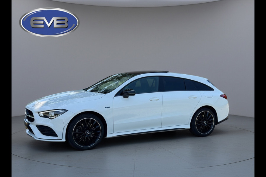 Mercedes-Benz CLA-Klasse Shooting Brake 250 e Premium Plus AMG styling Night edition, panoramadak, sfeerverlichting, stoelverw