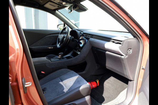 Lexus LBX Cool 2WD | Leder/Alcantara | Memory Seat | Dodehoek
