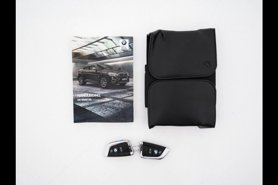 BMW X6 M50d Aut. *PANO |  LEATHER | FULL-LED | HARMAN/KARDON | DIGI-COCKPIT | CAMERA | MEMORY-PACK | HEATED-COMFORTSEATS | NAVI-FULLMAP | SHIFTPADDLES | HEAD-UP | PRIVACYGLASS | 20"ALU*