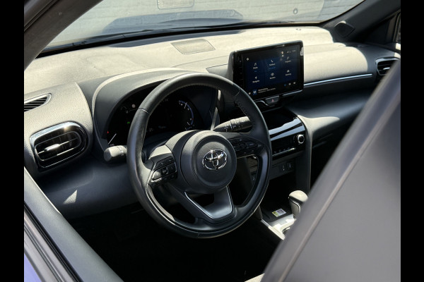 Toyota Yaris Cross 1.5 Hybrid AWD Team D | ACC | CarPlay | Camera | Keyless | DAB+