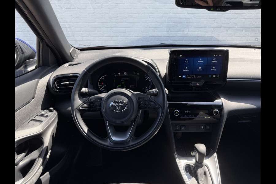 Toyota Yaris Cross 1.5 Hybrid AWD Team D | ACC | CarPlay | Camera | Keyless | DAB+