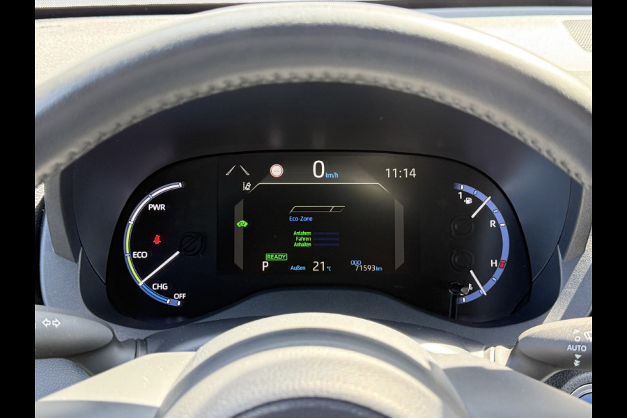 Toyota Yaris Cross 1.5 Hybrid AWD Team D | ACC | CarPlay | Camera | Keyless | DAB+