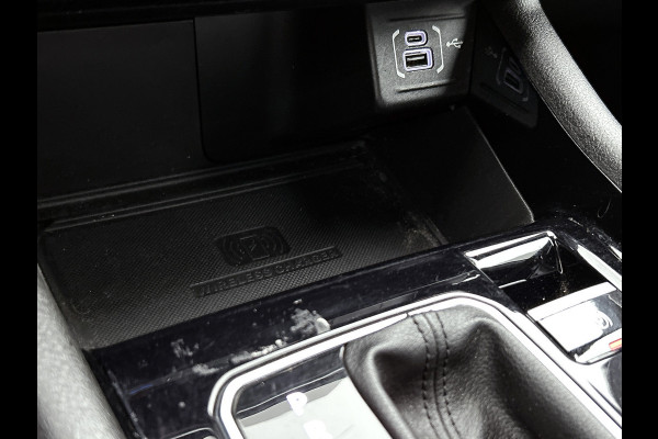 Jeep Compass 4xe 240PK Plug-in Hybrid Electric S / Pdc+Camera / Two- Tone / Leder / Stoel-Stuurverwarming / Navigatie / APK 07-2027