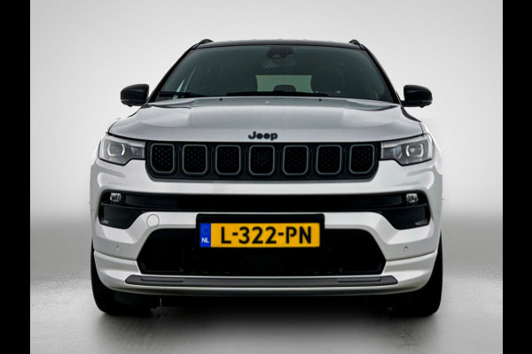 Jeep Compass 4xe 240PK Plug-in Hybrid Electric S / Pdc+Camera / Two- Tone / Leder / Stoel-Stuurverwarming / Navigatie / APK 07-2027
