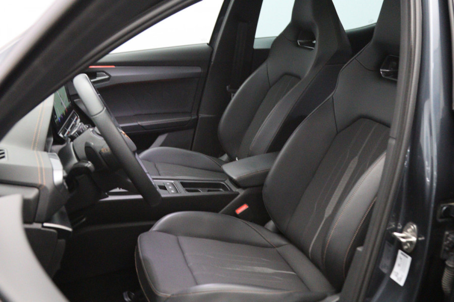 CUPRA Formentor 1.4 e-Hybrid VZ 245 PK Performance PHEV, Panoramadak, Keyless, Camera