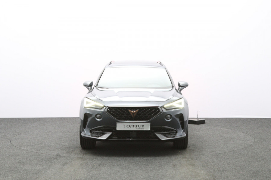CUPRA Formentor 1.4 e-Hybrid VZ 245 PK Performance PHEV, Panoramadak, Keyless, Camera