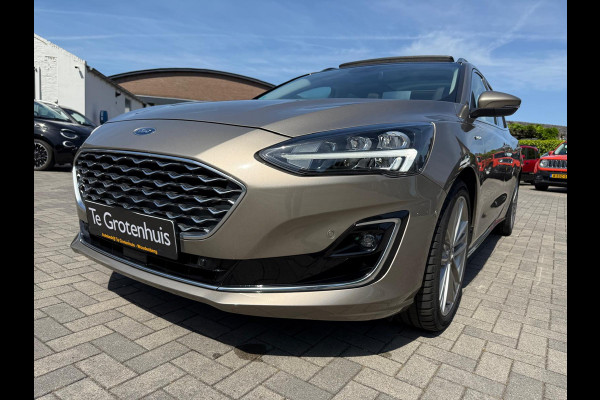 Ford FOCUS Wagon 1.5 AUT Vignale | Open dak | Trekhaak |
