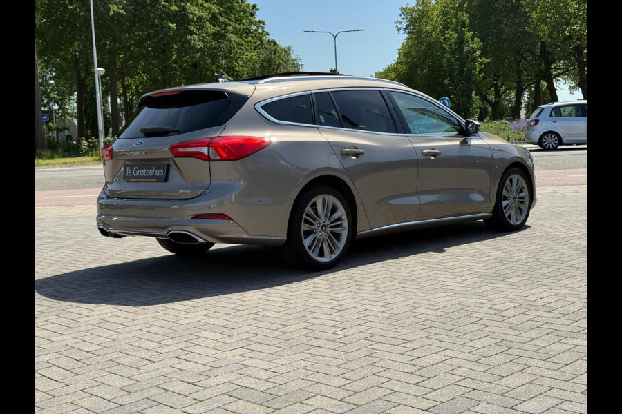 Ford FOCUS Wagon 1.5 AUT Vignale | Open dak | Trekhaak |