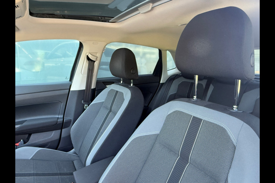 Volkswagen Polo 1.0 TSI DSG Highline Pano|LED|Stoelver|Camera|ACC