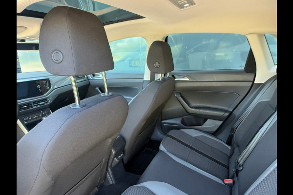 Volkswagen Polo 1.0 TSI DSG Highline Pano|LED|Stoelver|Camera|ACC