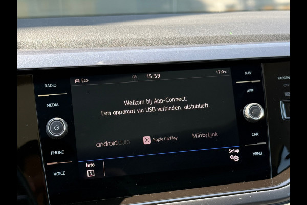 Volkswagen Polo 1.0 TSI DSG Highline Pano|LED|Stoelver|Camera|ACC