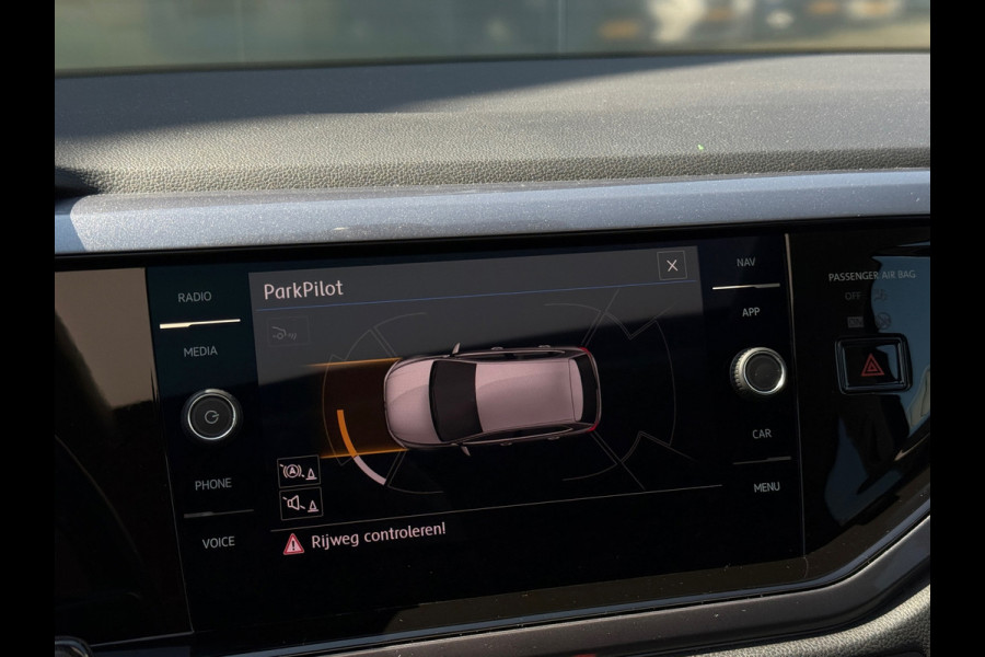 Volkswagen Polo 1.0 TSI DSG Highline Pano|LED|Stoelver|Camera|ACC