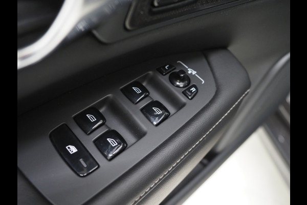 Volvo V90 2.0 T6 AWD Inscription | Panoramadak | Leder | Trekhaak | Harman/Kardon | Pilot Assist | HUD | 360